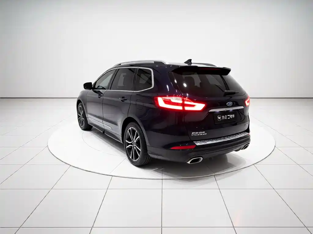 Ford Edge — миниатюра 4