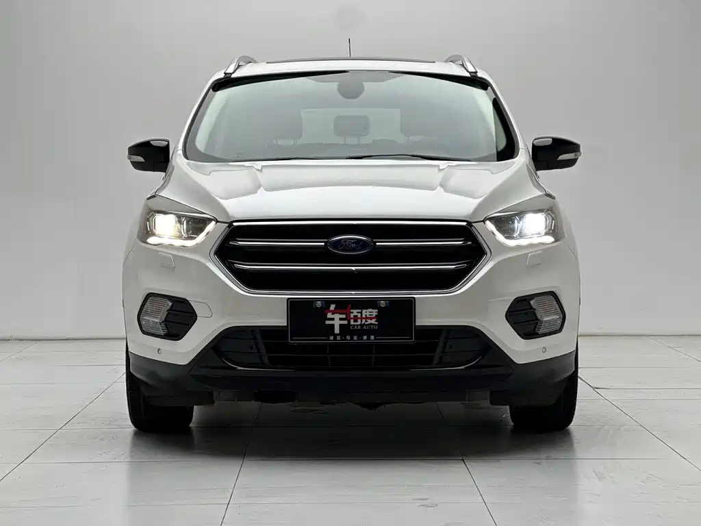 Ford Kuga — миниатюра 2