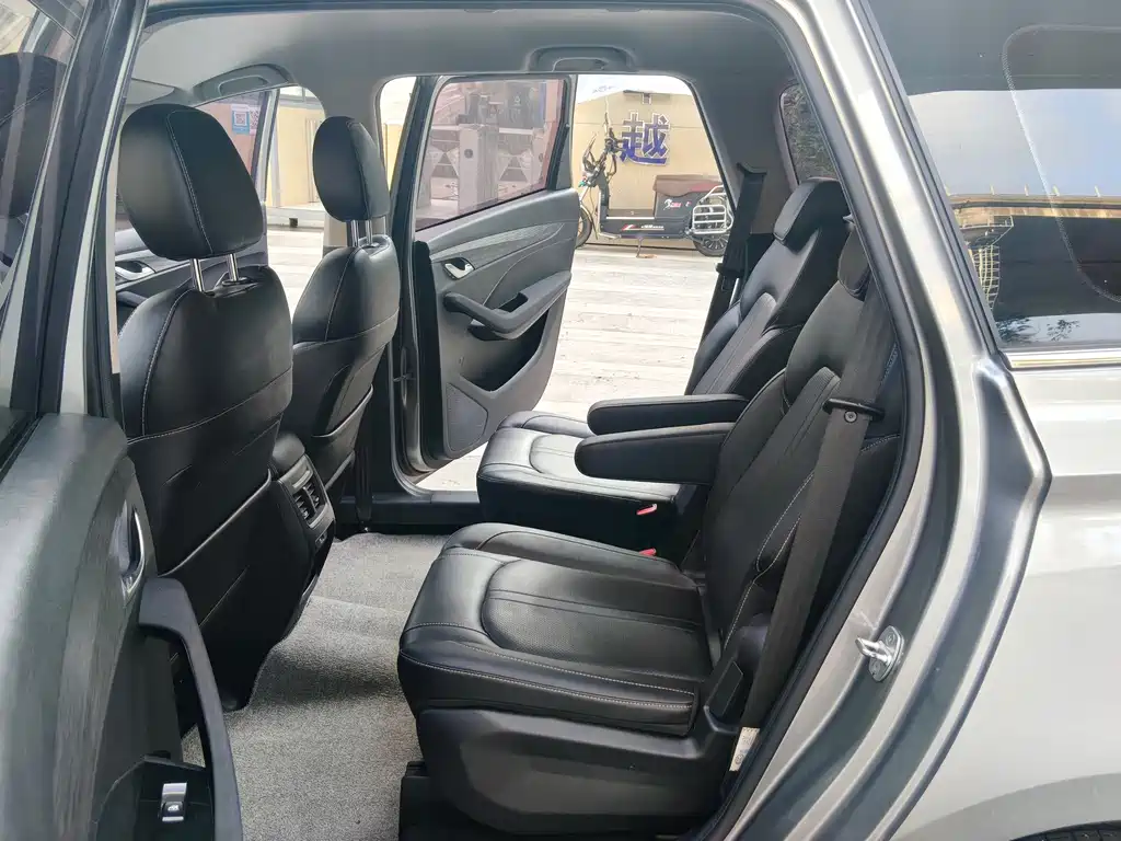 Baojun 360 — миниатюра 12
