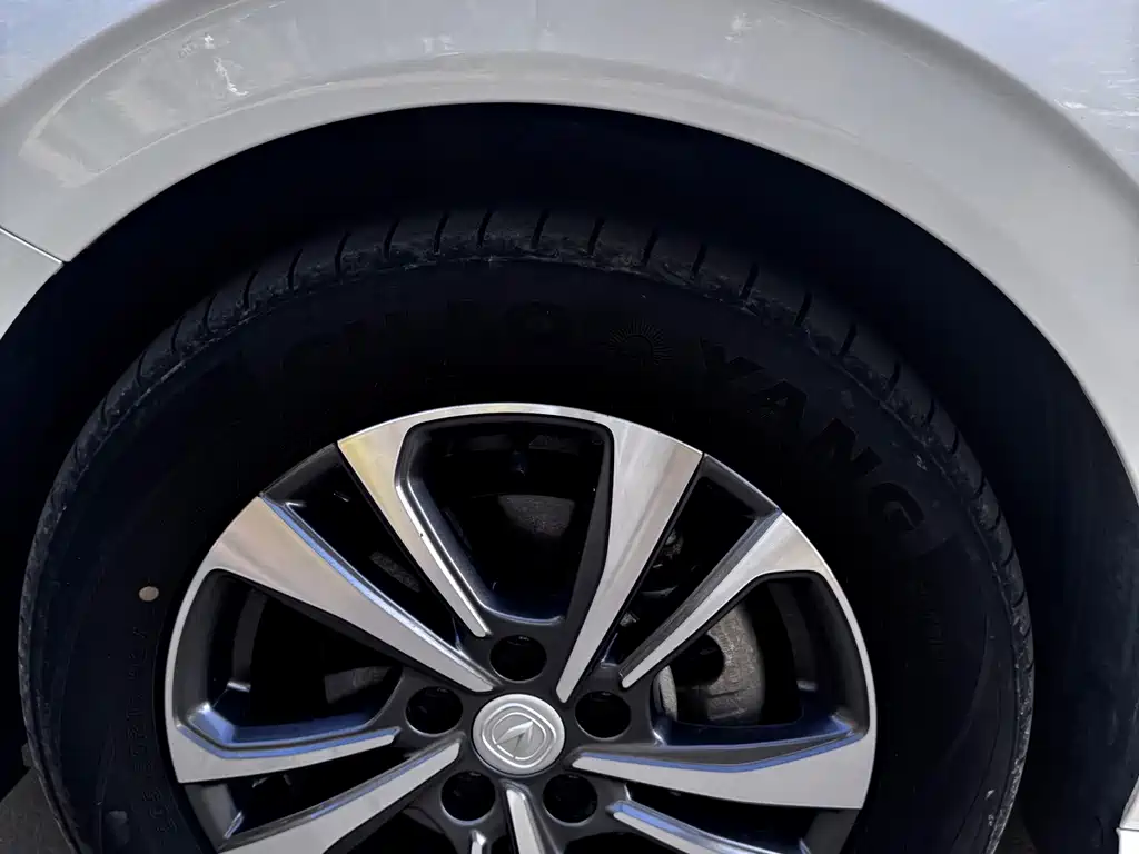 Changan Eado — миниатюра 5