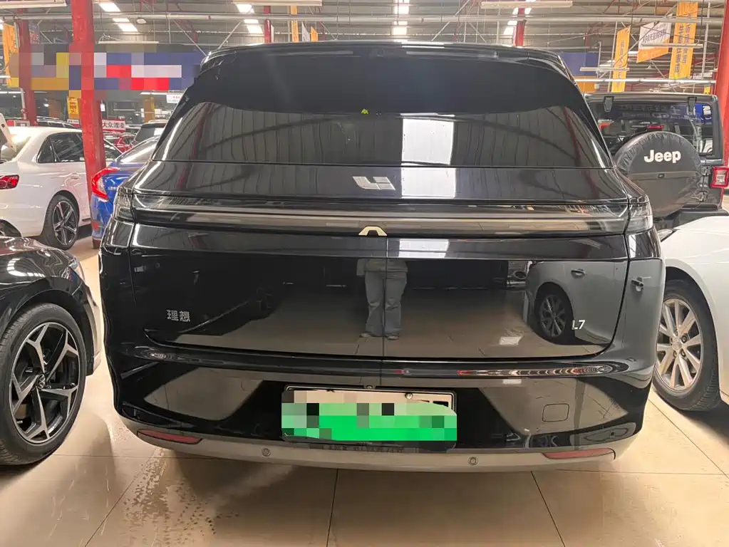 Li Auto IDEAL L7