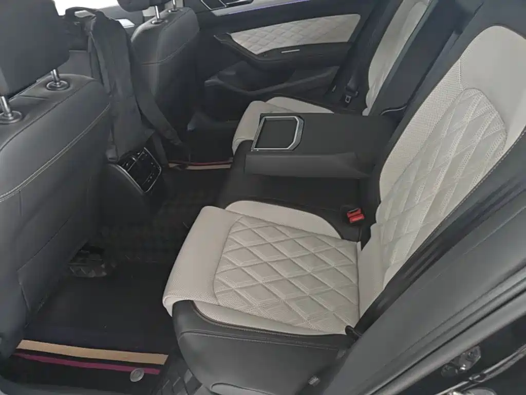 Volkswagen Magotan — миниатюра 17