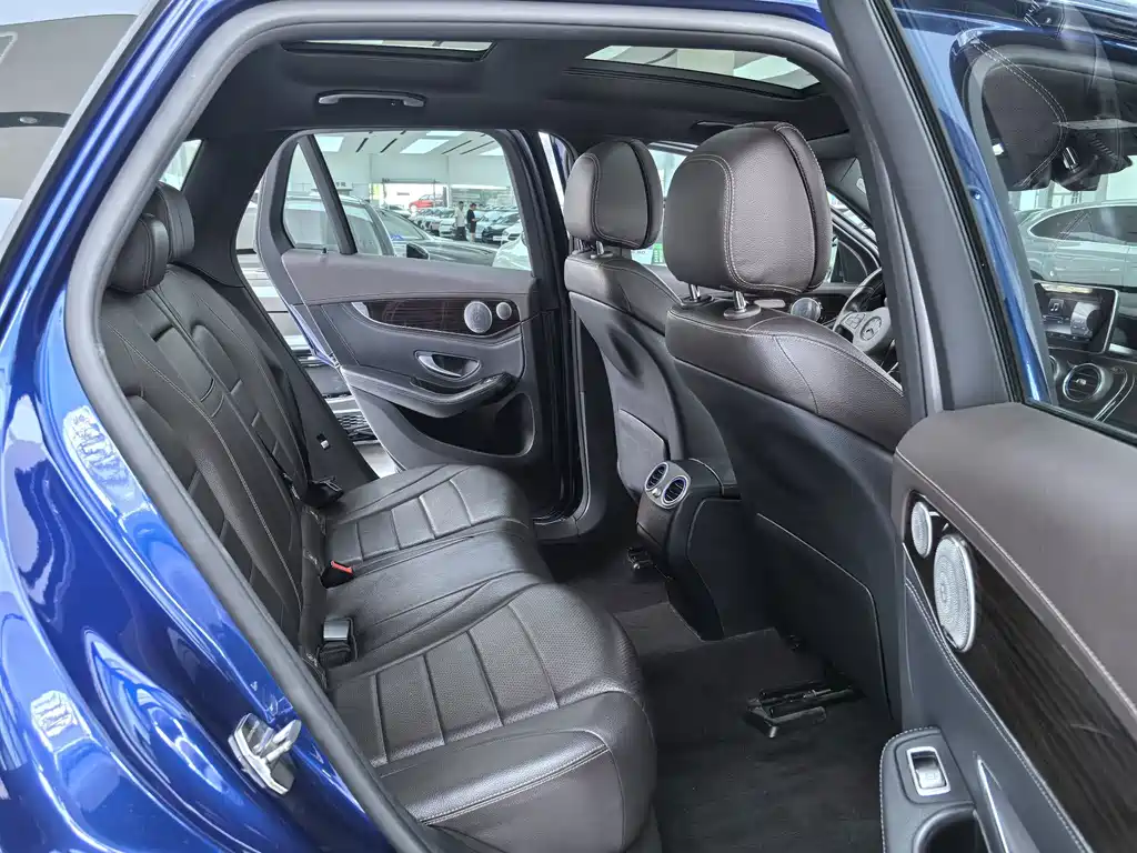 Mercedes-Benz GLC — миниатюра 11