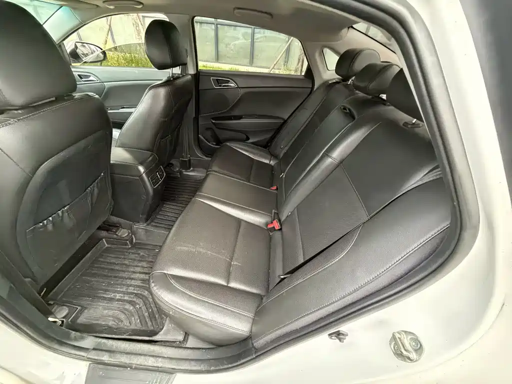 Hyundai Mistra — миниатюра 5