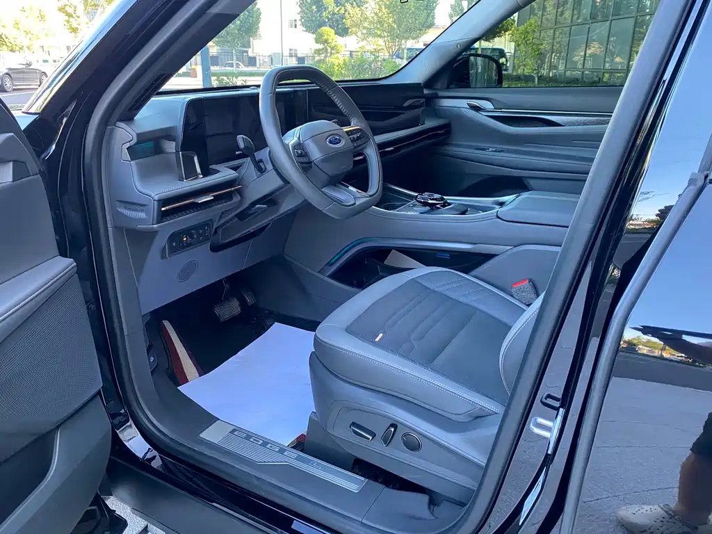 Ford Edge — миниатюра 4