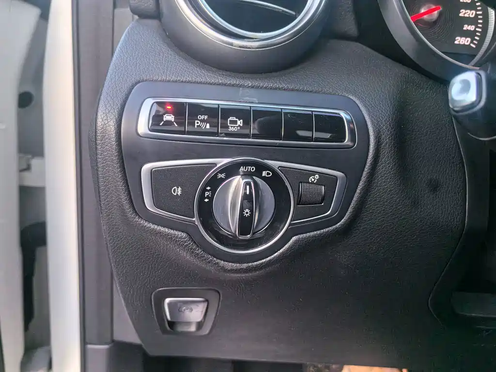 Mercedes-Benz GLC — миниатюра 15