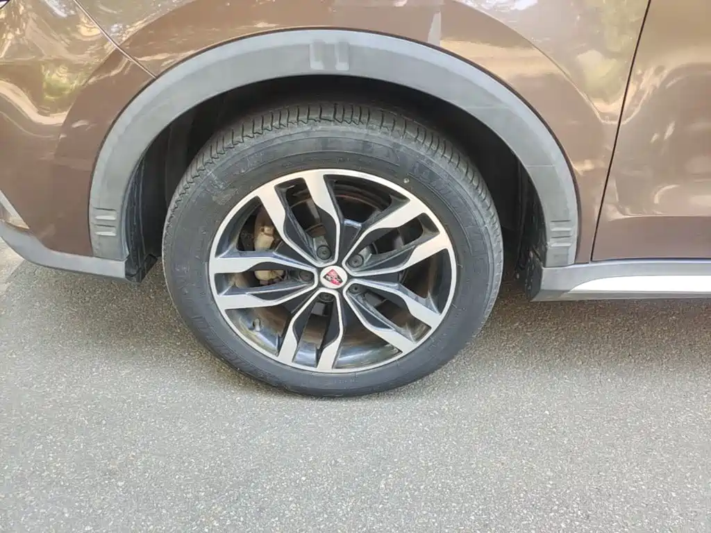 Roewe RX5 — миниатюра 23