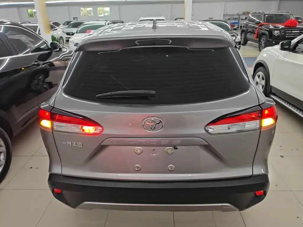 Toyota Corolla Cross — миниатюра 6