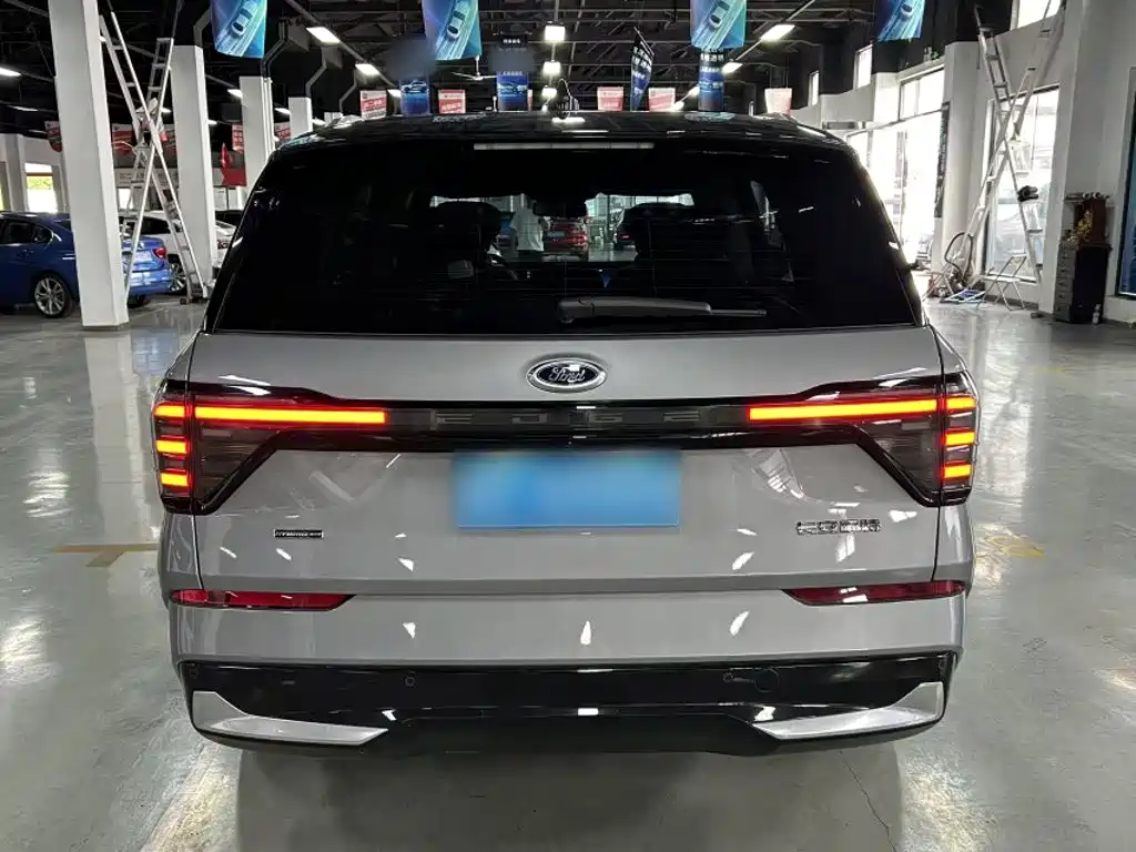 Ford Edge — миниатюра 13