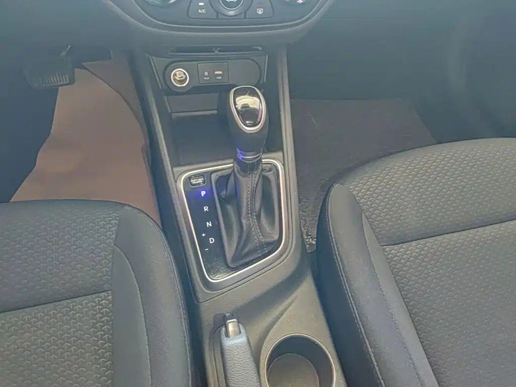 Hyundai Verna — миниатюра 14