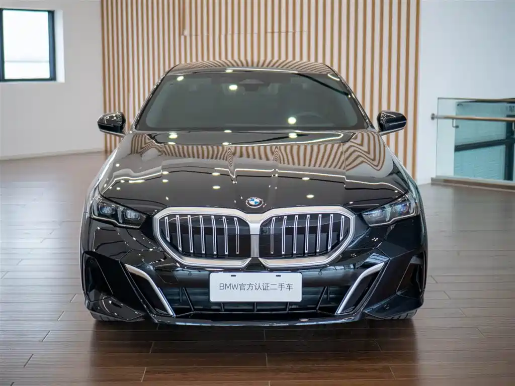 BMW 5 Series 5 2025 530Li Lead M Sport