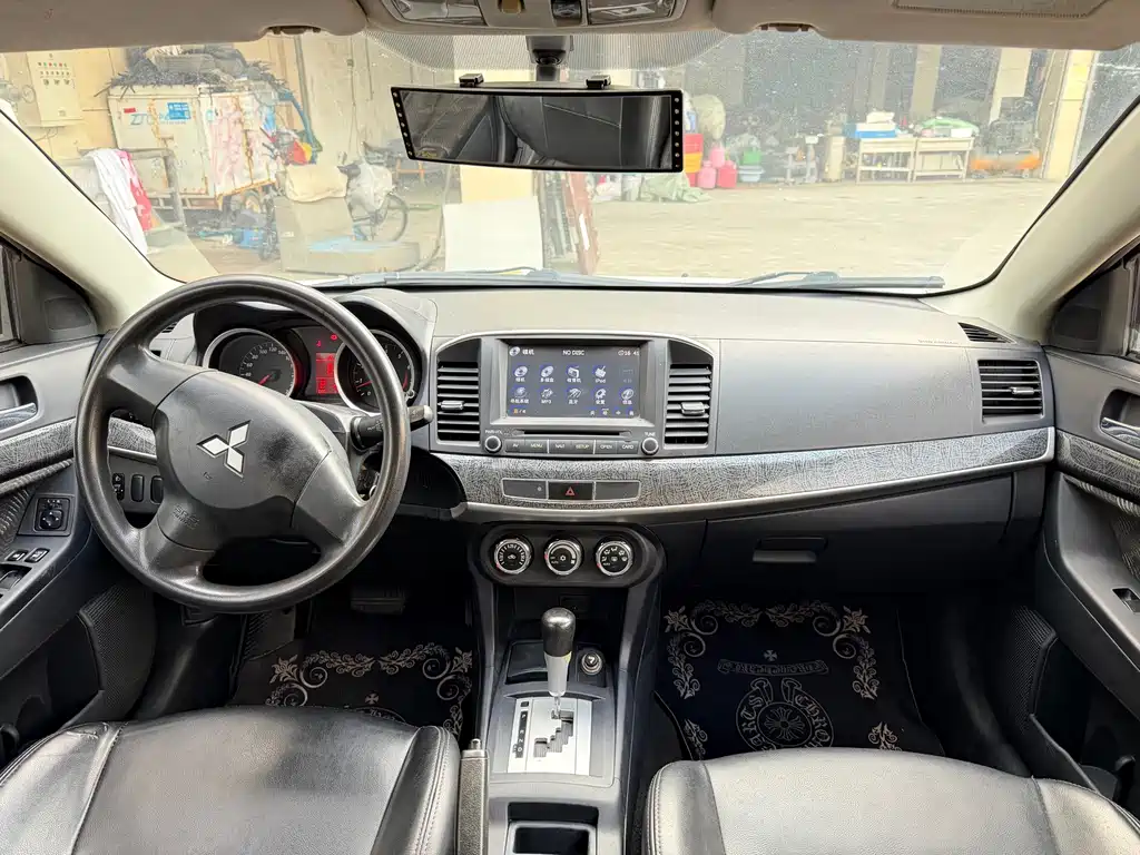 Mitsubishi Lancer EX — миниатюра 15