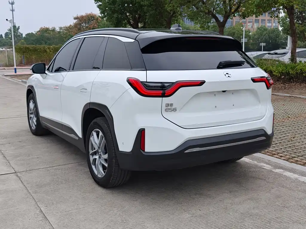 NIO ES6 — миниатюра 5