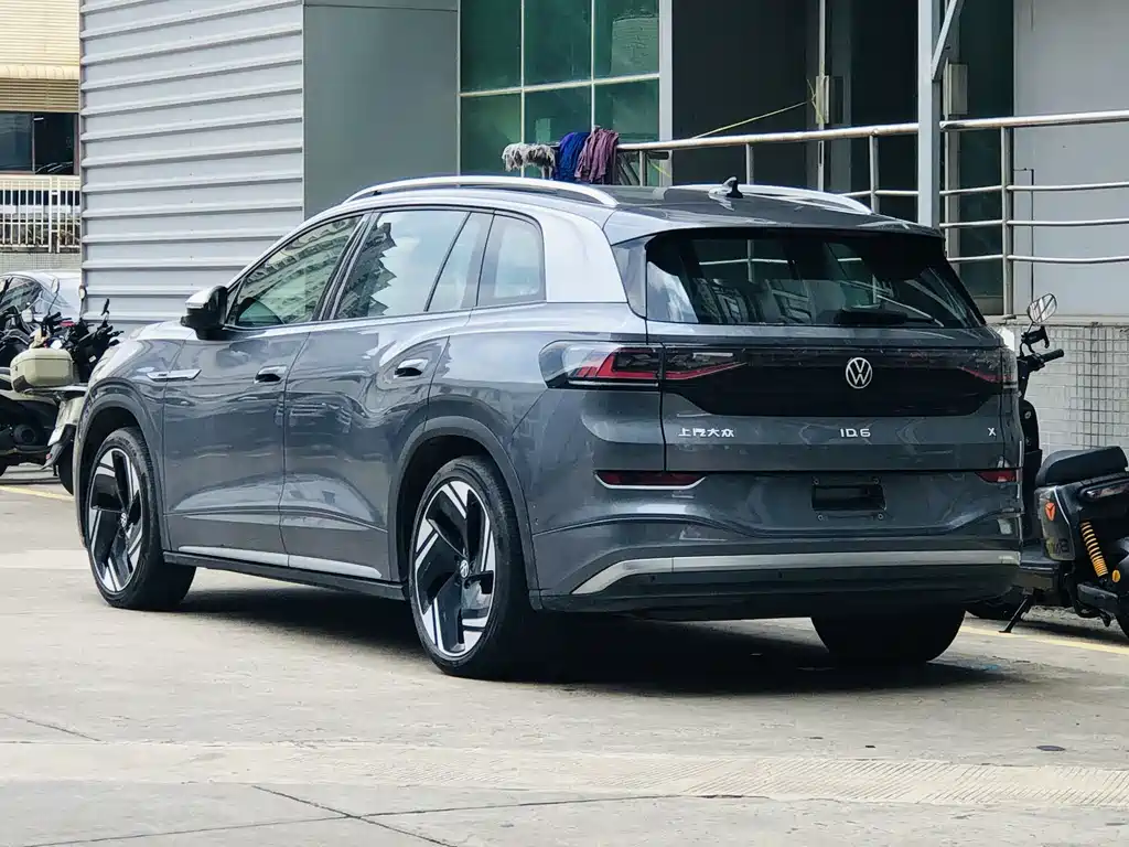 Volkswagen ID.6 X