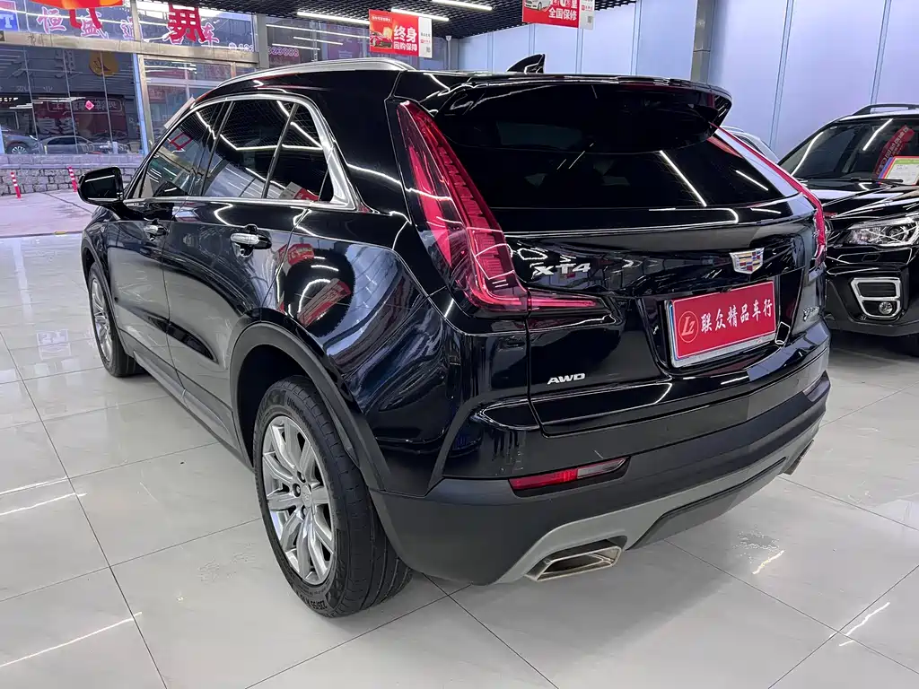 Cadillac XT4 2023 28T Luxury