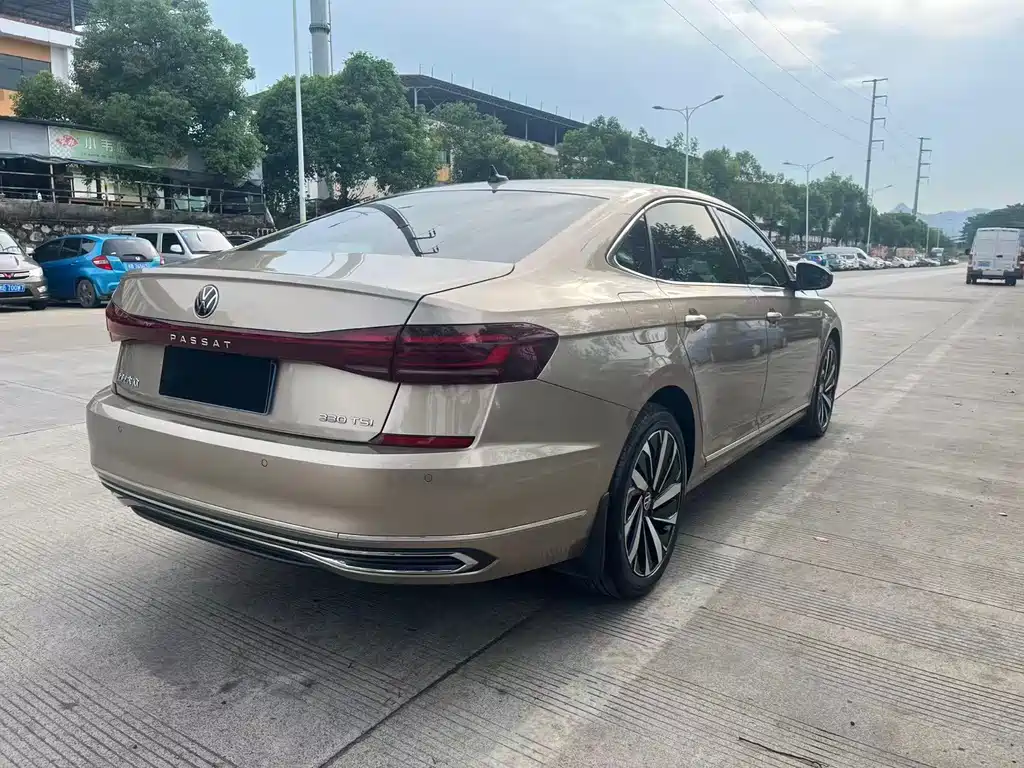 Volkswagen Passat — миниатюра 9