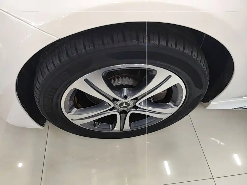 Mercedes-Benz C-Class — миниатюра 23
