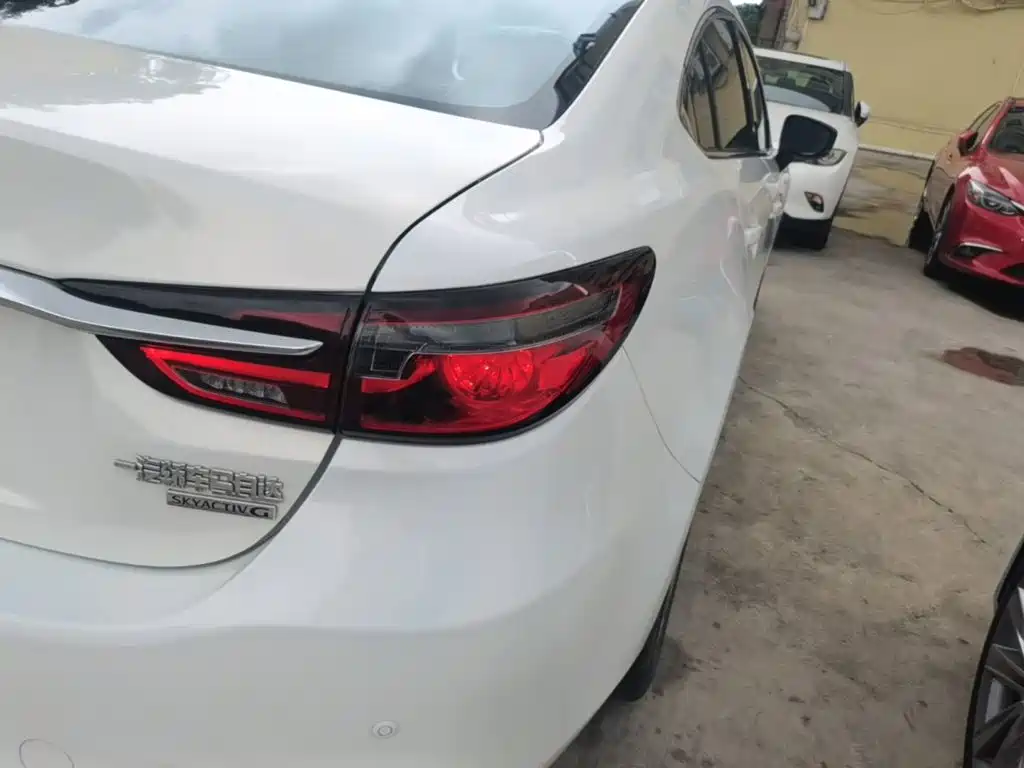 Mazda Atenza — миниатюра 8