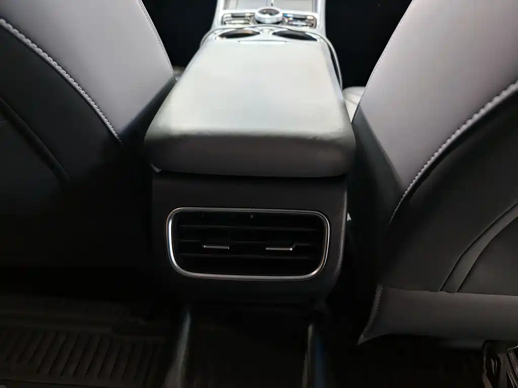 GEELY GALAXY GALAXY L6