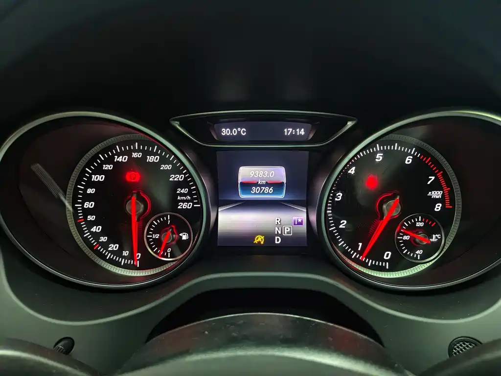 Mercedes-Benz CLA (Import) — миниатюра 16