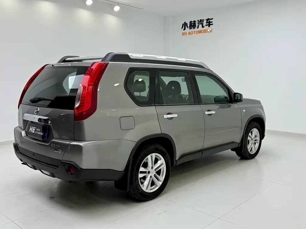 Nissan X-Trail — миниатюра 4