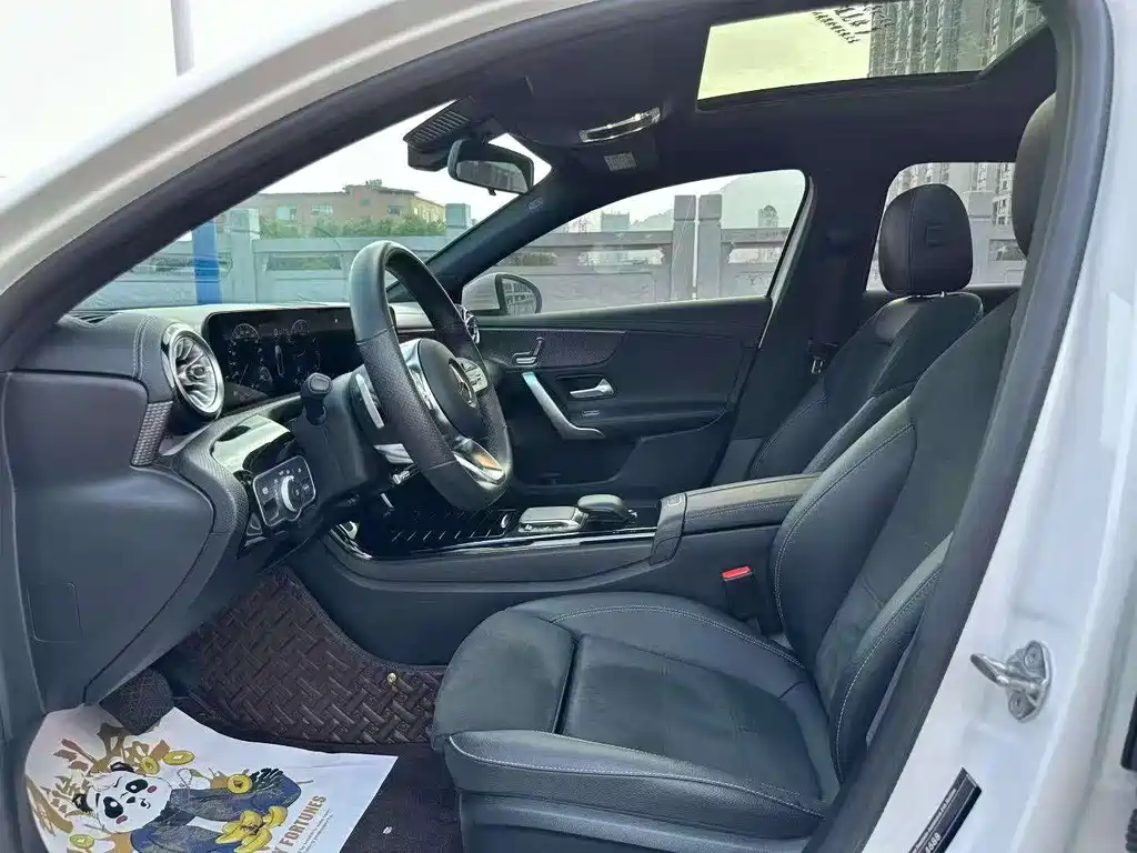 Mercedes-Benz A-Class — миниатюра 5