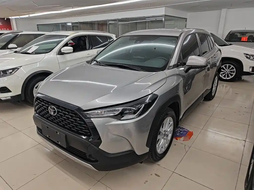 Toyota Corolla Cross — миниатюра 2