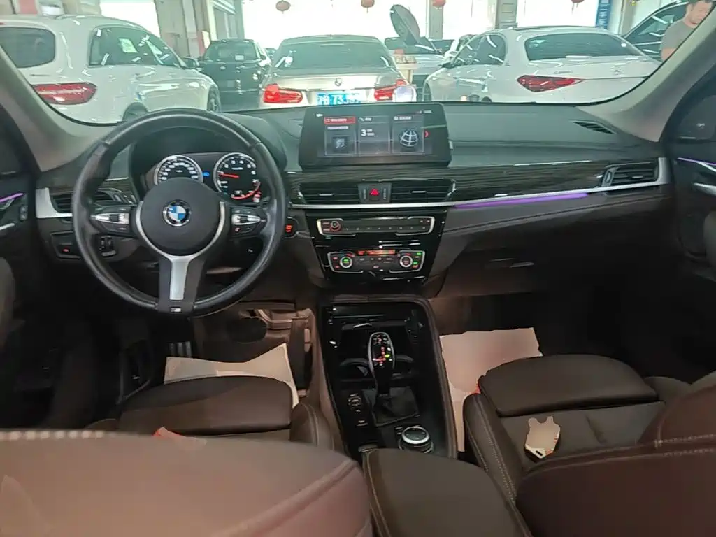 BMW X1 — миниатюра 10