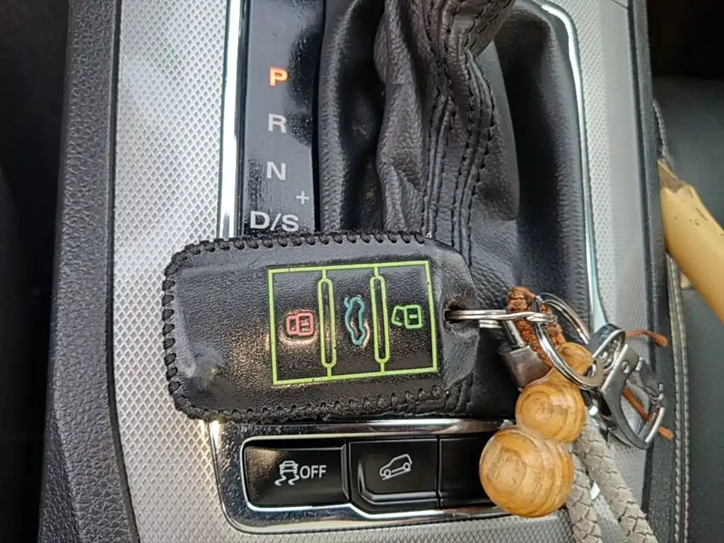Roewe RX5 — миниатюра 9