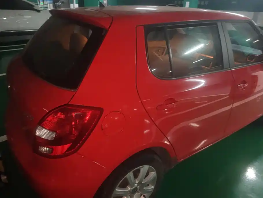 Skoda Fabia 2011 1.4L AT