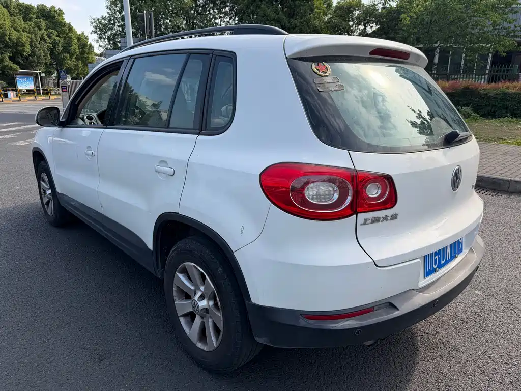 Volkswagen Tiguan 2012 1.8TSI AT