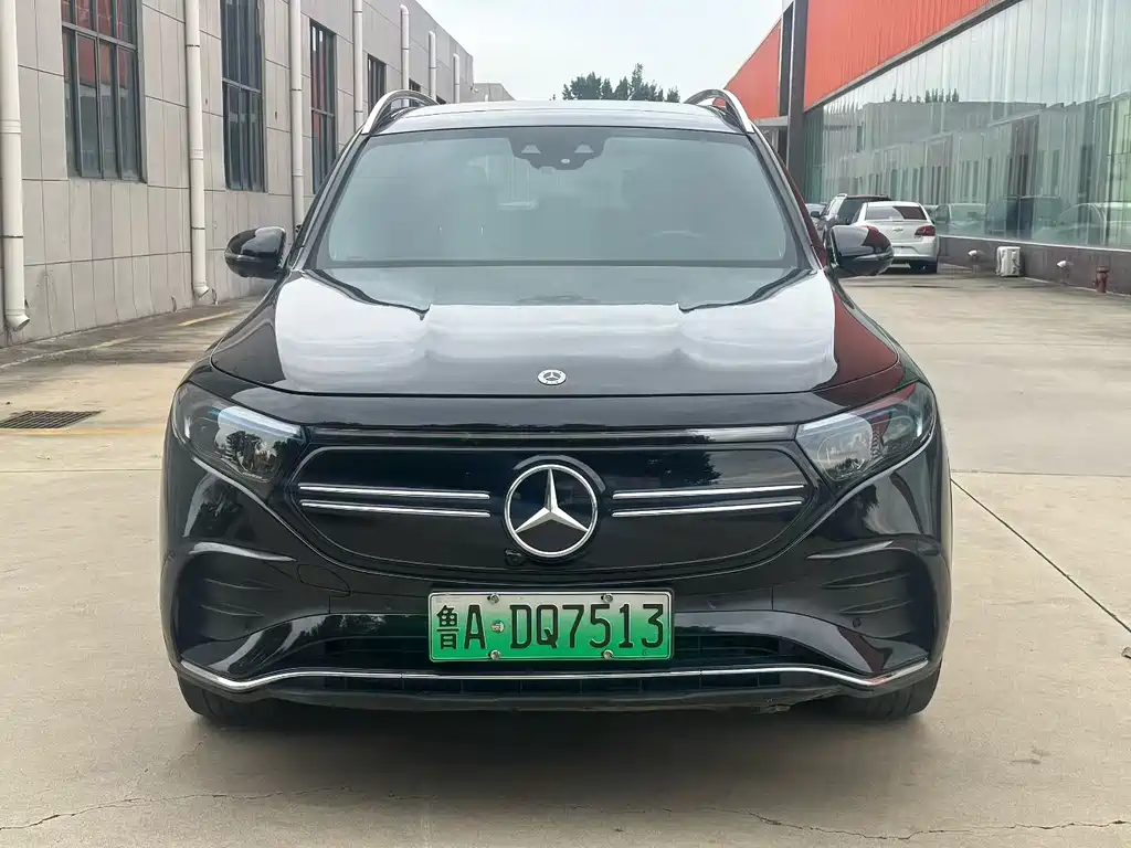Mercedes-Benz EQB — миниатюра 2