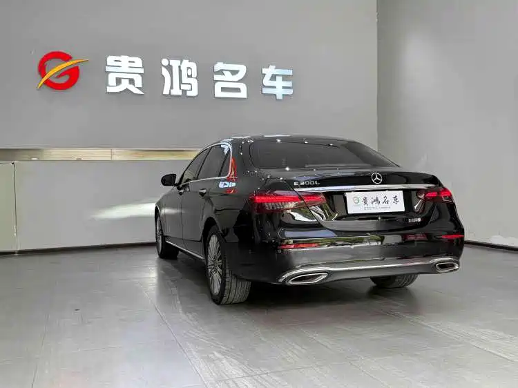 Mercedes-Benz E-Class — миниатюра 6