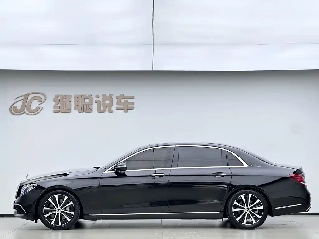 Mercedes-Benz E-Class New Energy — миниатюра 13