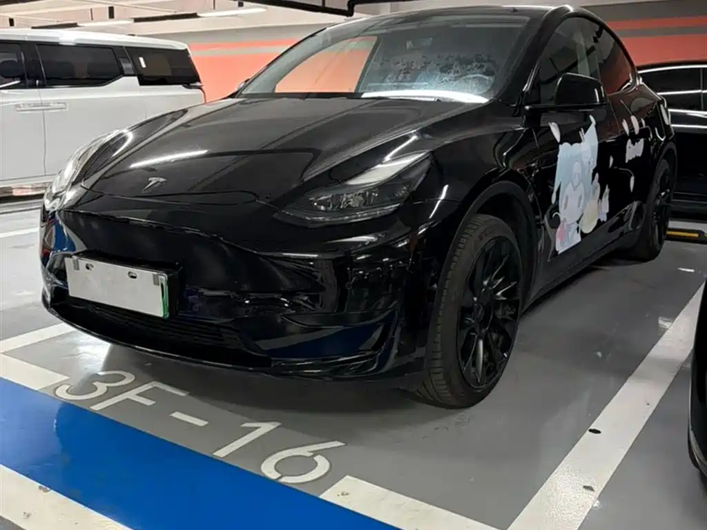 Tesla Model Y 2023