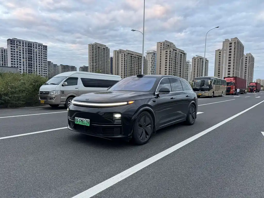 Li Auto Li L7