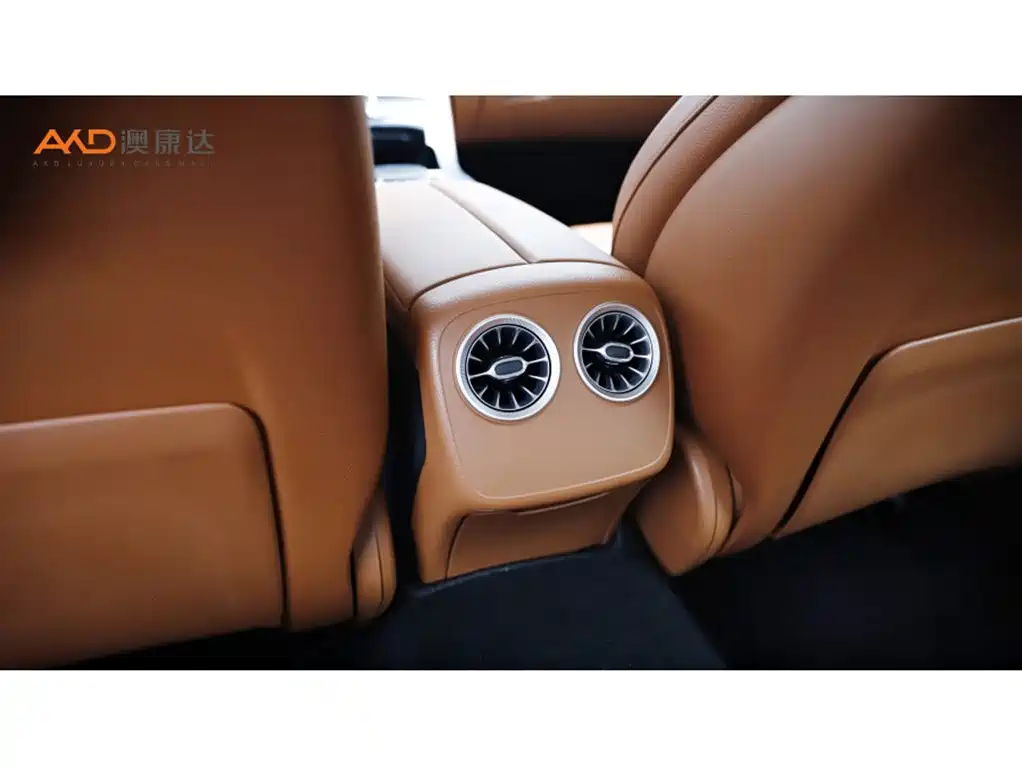 Mercedes-Benz CLS — миниатюра 9