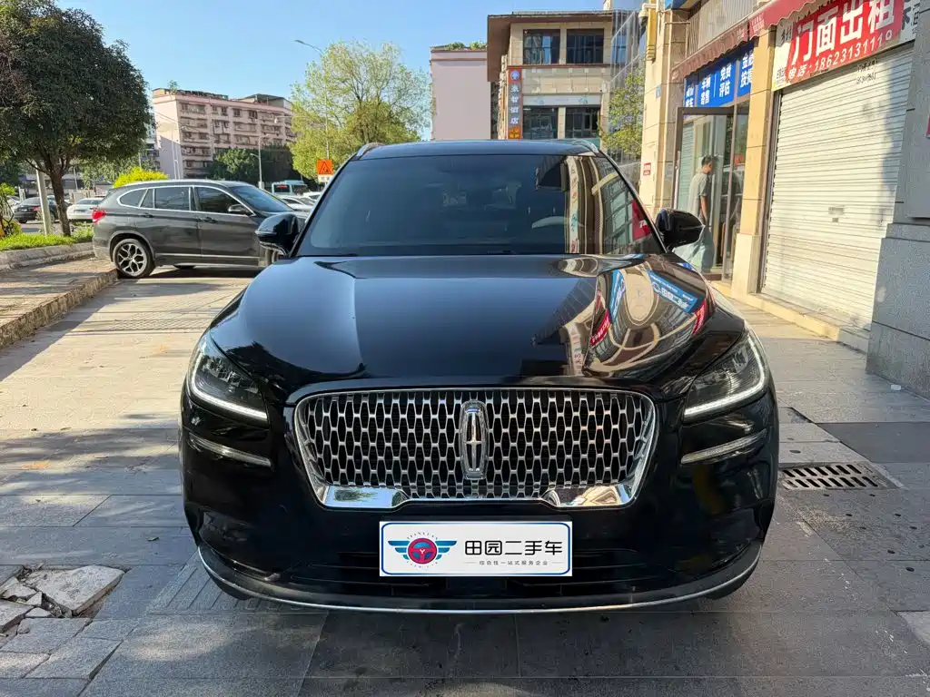 Lincoln Corsair 2022 2.0T Premium