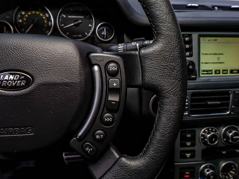 Land Rover Range Rover — миниатюра 17