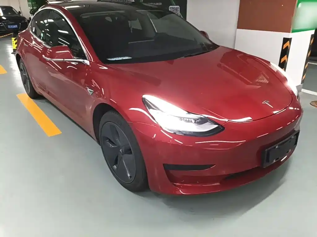 Tesla Model 3 — миниатюра 4