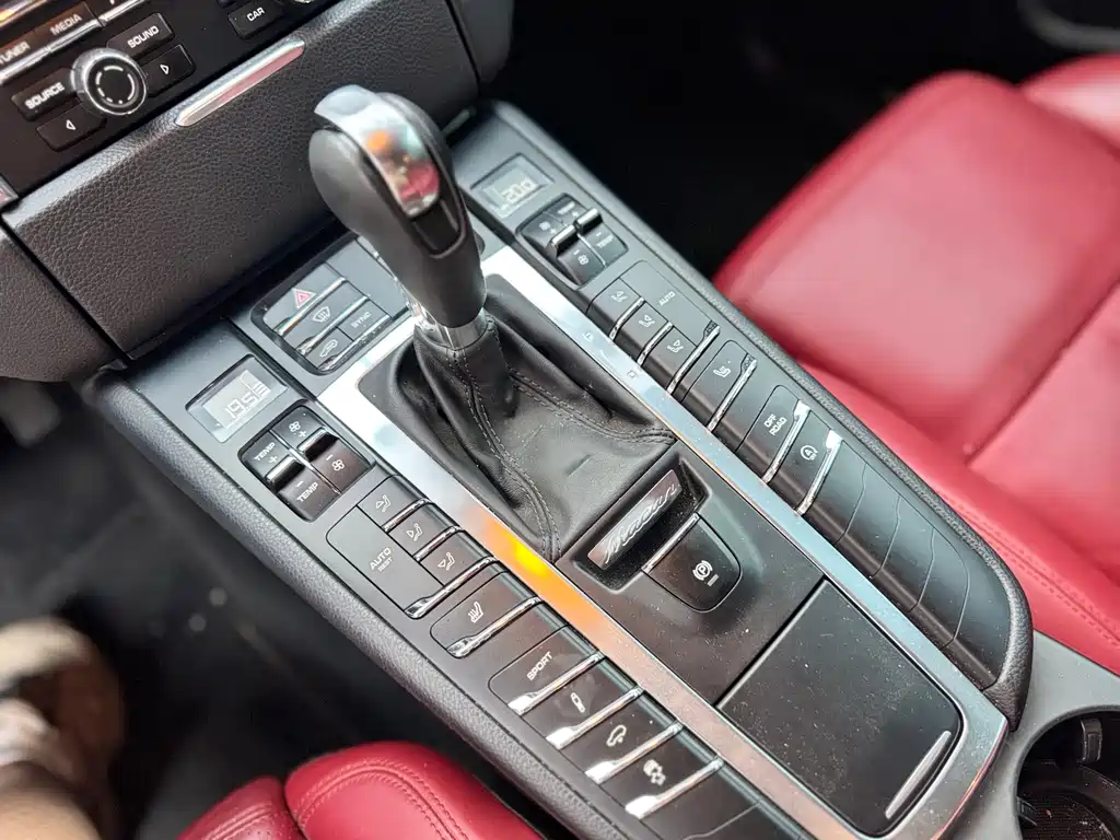 Porsche Macan 2014 Macan S 3.0T