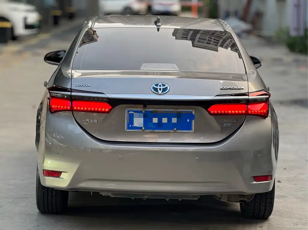 Toyota Corolla — миниатюра 9