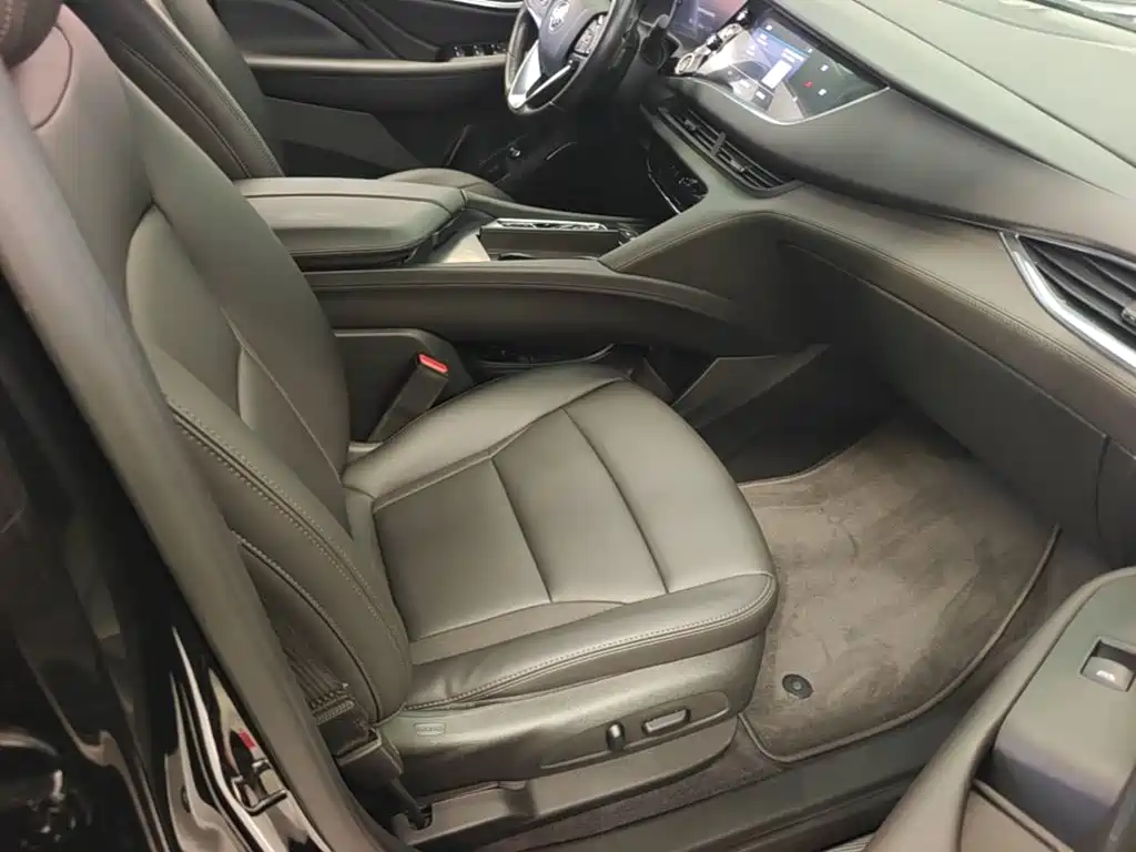 Buick Enclave — миниатюра 25