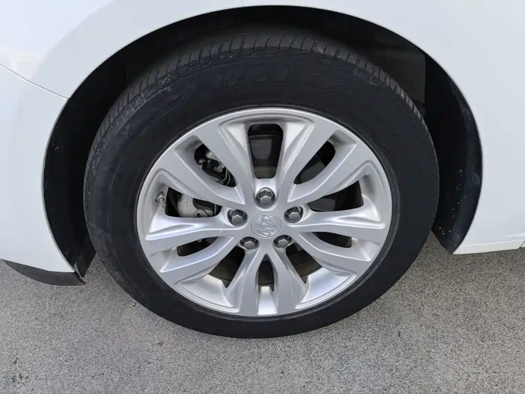 Buick Excelle — миниатюра 23