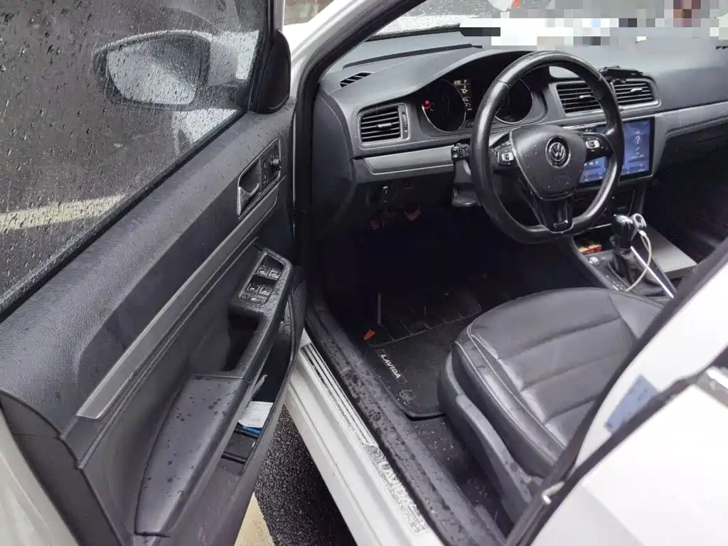 Volkswagen Lavida — миниатюра 12