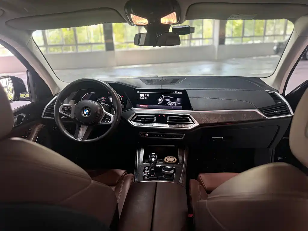 BMW X5 2020 xDrive40i M Sport