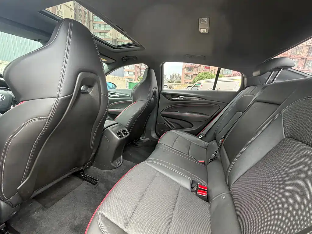 Buick Regal 2017 GS 28T Luxury