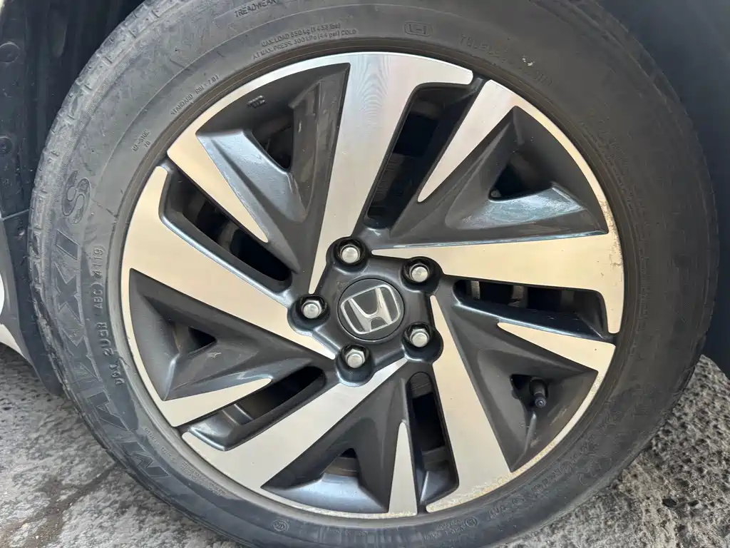 Honda Crider 2019 180Turbo CVT Luxury VI