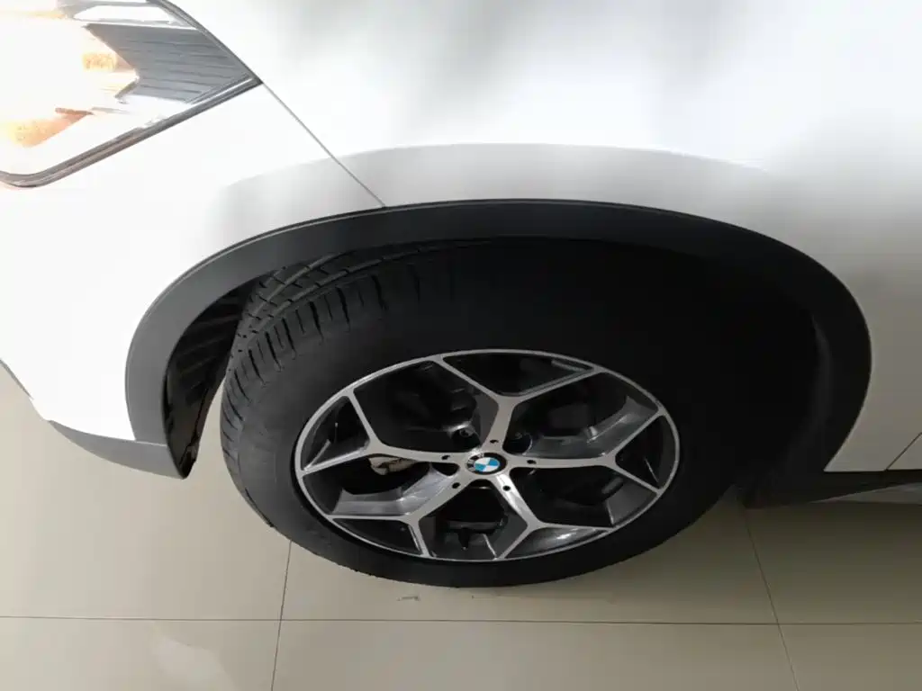 BMW X1 — миниатюра 23