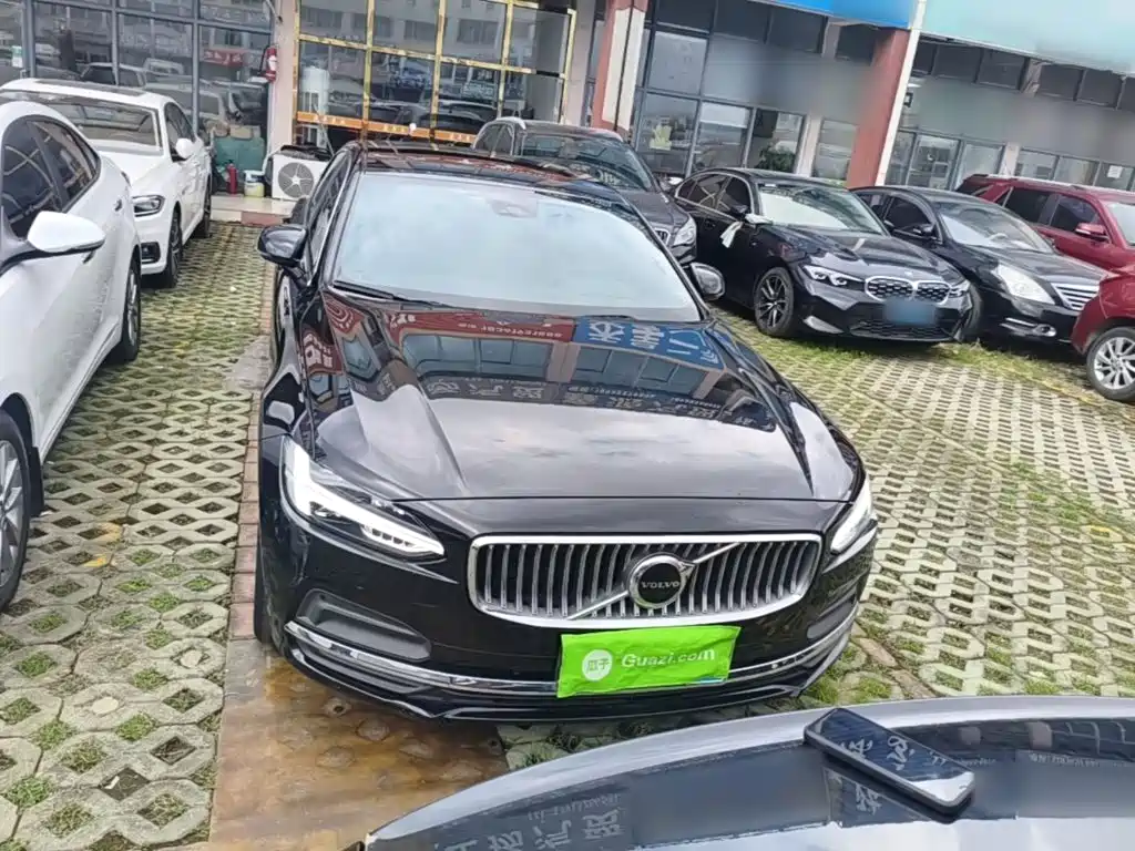 Volvo S90 — миниатюра 3